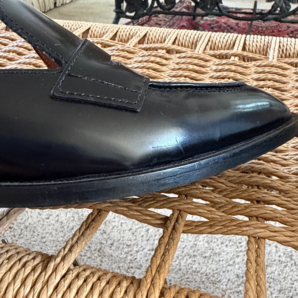 Everlane Black Leather Slip-On Loafers - Picture 8 of 10